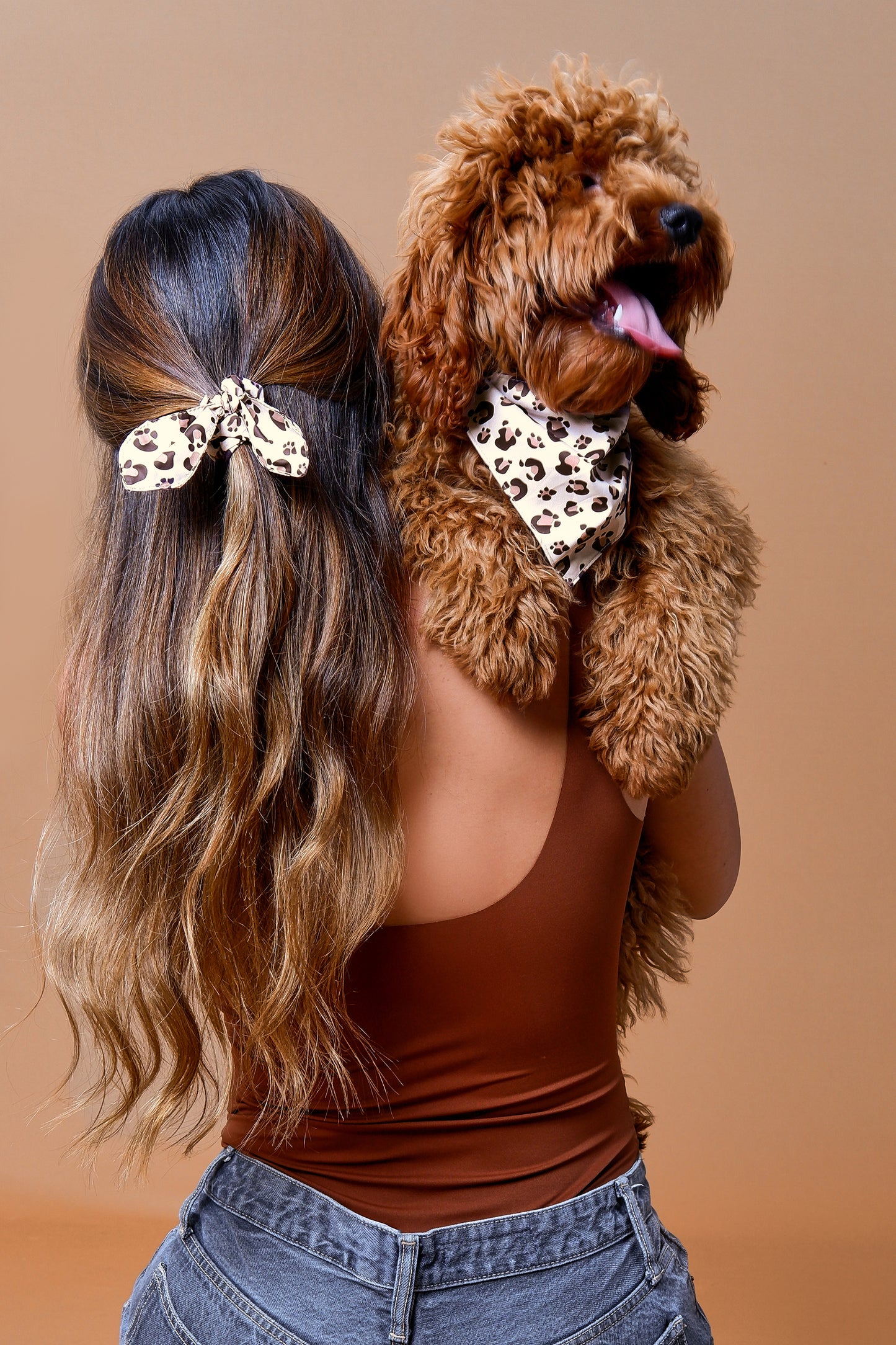 Pañoleta Animal Print Beige