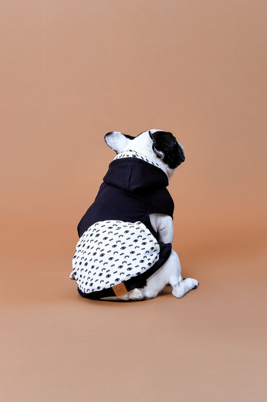 Saco con capucha negro de ojitos